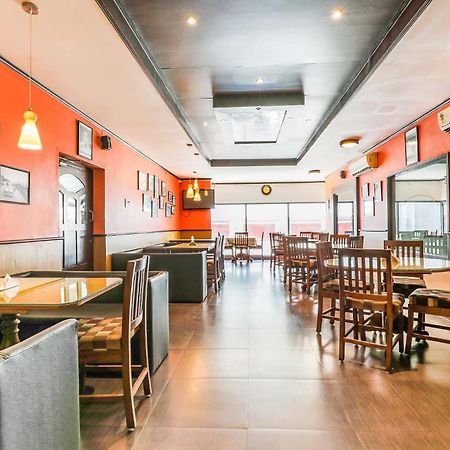Fabexpress Santhi Inn - 500 Meters From Promenade Beach Puducherry Buitenkant foto