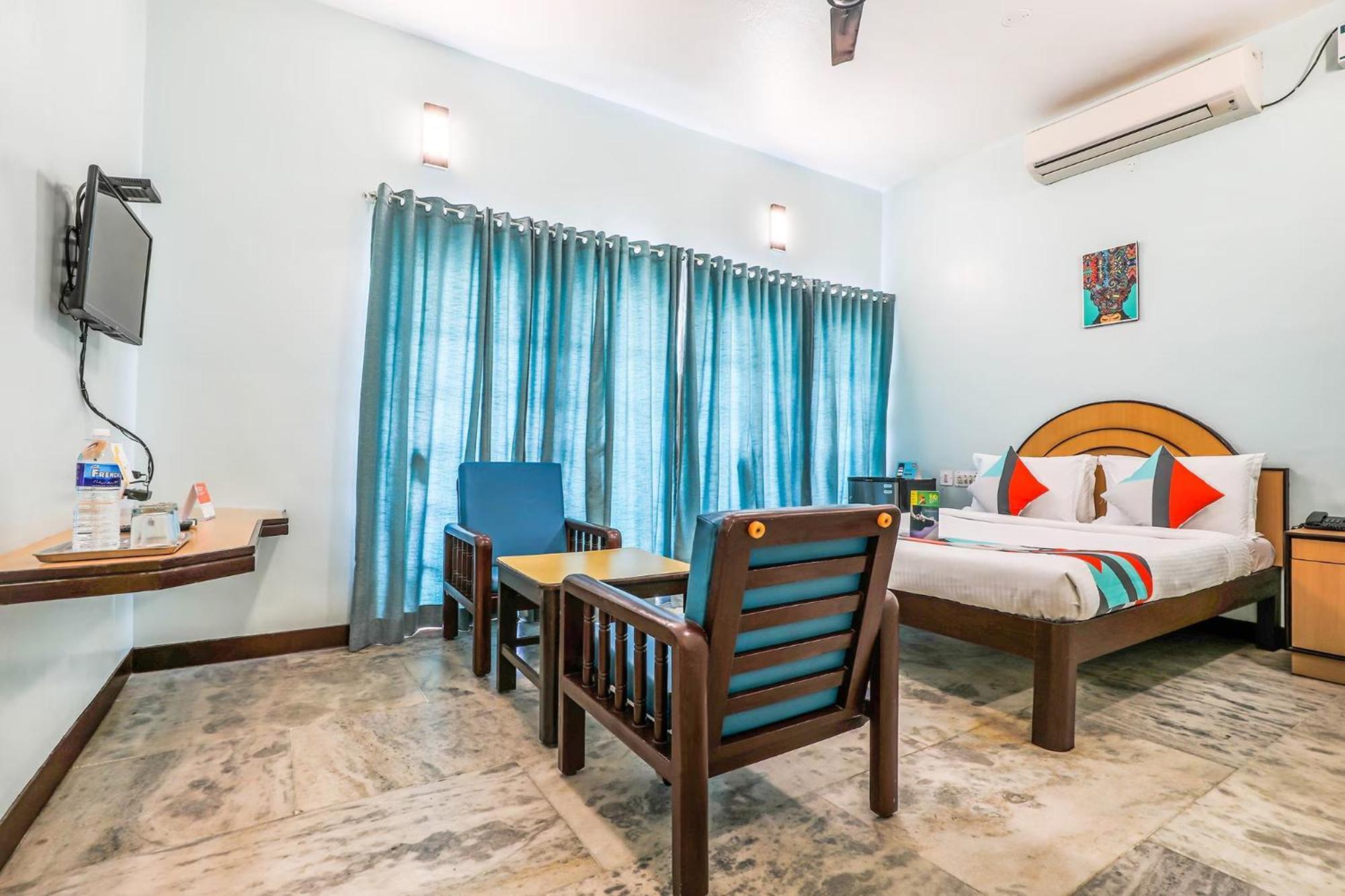 Fabexpress Santhi Inn - 500 Meters From Promenade Beach Puducherry Buitenkant foto